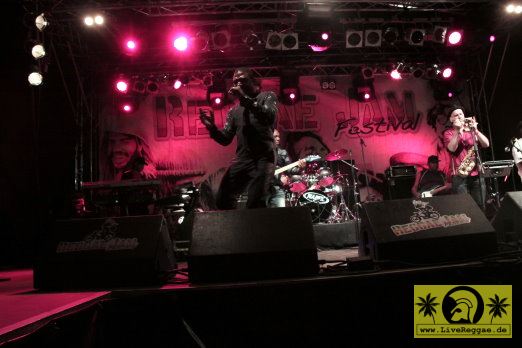 Bitty McLean (UK) with Sly and Robbies Taxigang - Reggae Jam Festival, Bersenbrueck 05. August 2018 (12).JPG